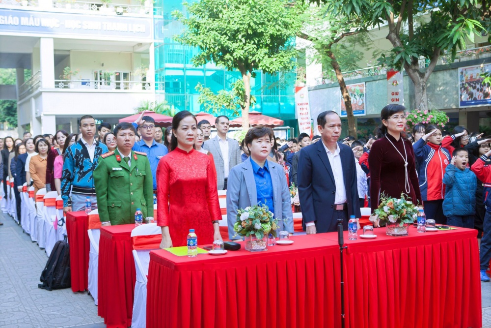 Trường Tiểu học Dịch Vọng A: “Tri ân người gieo hạt”
