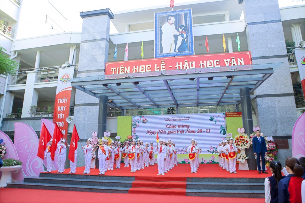 Trường Tiểu học Dịch Vọng A: “Tri ân người gieo hạt”