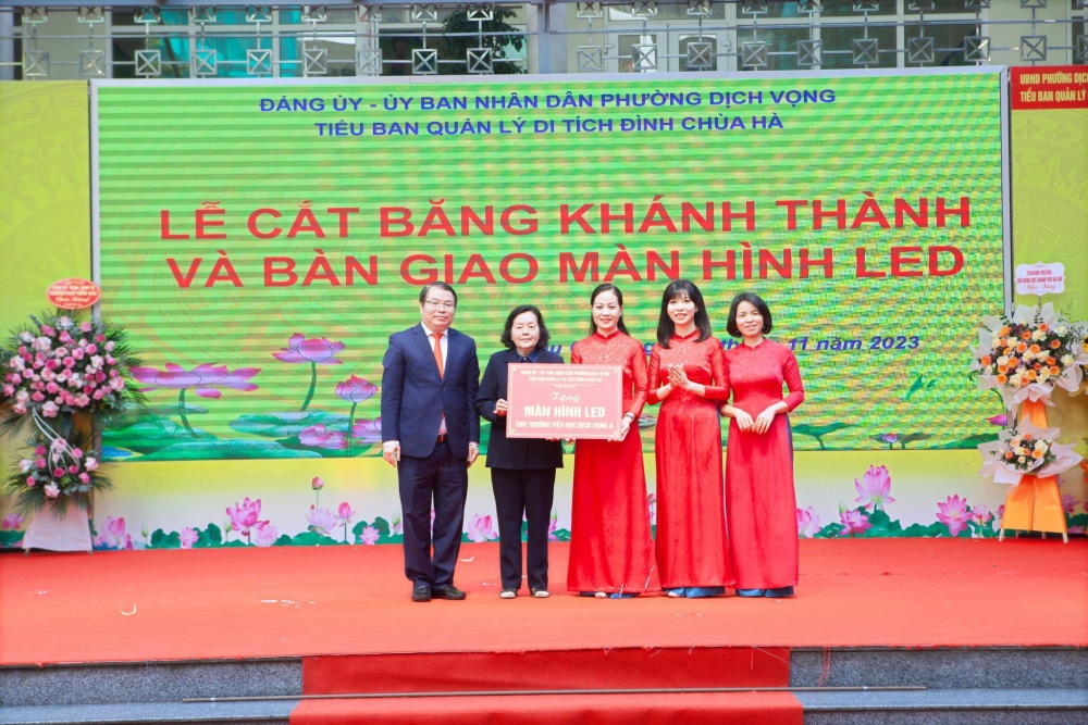 Trường Tiểu học Dịch Vọng A: “Tri ân người gieo hạt”