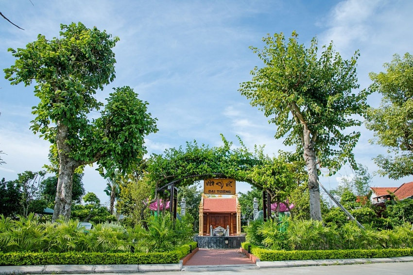 Bài 4: Hệ sinh thái “rừng” sinh tồn an toàn giữa các nhà máy công nghiệp
