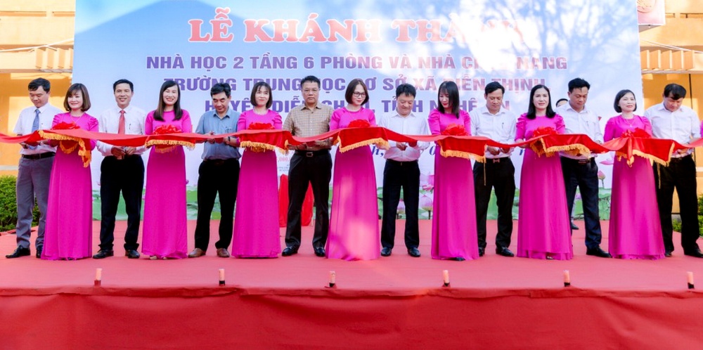 H3. Lễ khánh thành công trình xây mới tại trường THCS xã Diễn Thịnh