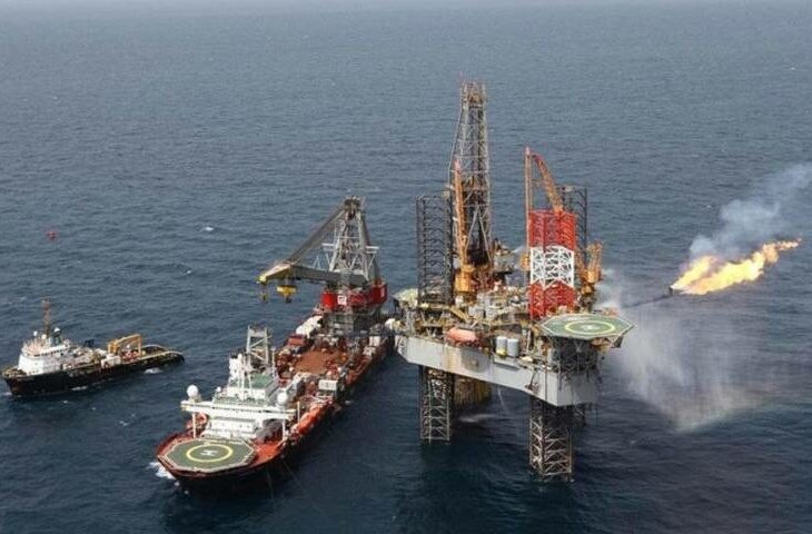 Venezuela chuẩn bị cấp giấy phép khí đốt ngoài khơi cho Trinidad và Shell Venezuela chuẩn bị cấp giấy phép khí đốt ngoài khơi cho Trinidad và Shell