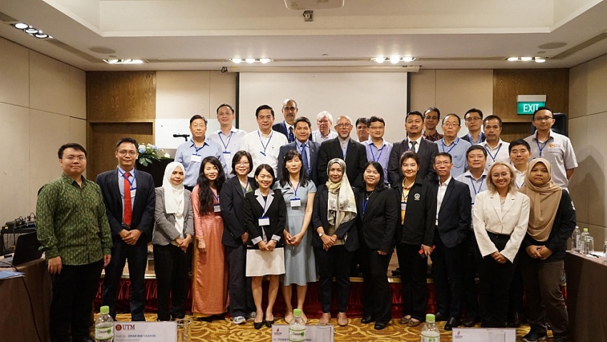 Hội thảo quốc tế “Thách thức và cơ hội trong việc thu dọn mỏ ngoài khơi Đông Nam Á và trên thế giới”