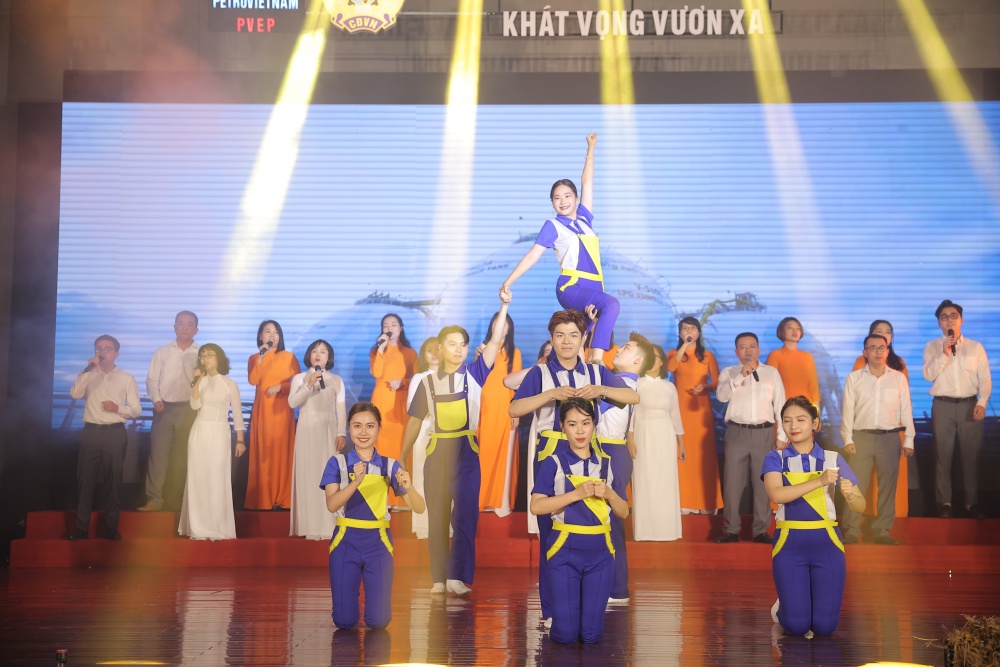 Sôi nổi Hội diễn văn nghệ “PVEP - Khát vọng vươn xa” năm 2023 khu vực phía Bắc