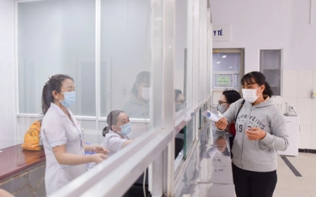 Điều kiện để người ngoại tỉnh có thể mua BHYT theo hộ gia đình ở TP HCM