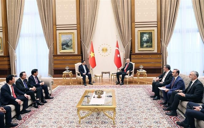 Thủ tướng Chính phủ Phạm Minh Chính gặp Tổng thống Thổ Nhĩ Kỳ Recep Tayyip Erdogan Thủ tướng Chính phủ Phạm Minh Chính gặp Tổng thống Thổ Nhĩ Kỳ Recep Tayyip Erdogan