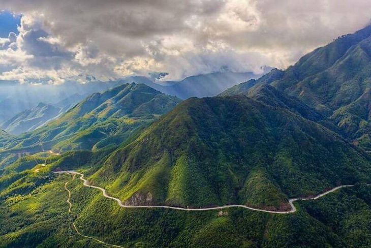 "Vua" đèo Ô Quy Hồ: Điểm đến thu hút "phượt thủ"