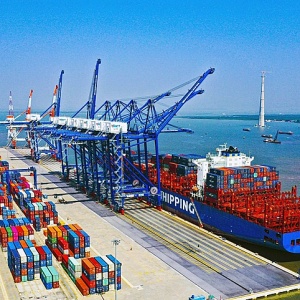 Tin tức kinh tế ngày 1/12: Việt Nam xuất siêu gần 26 tỷ USD sau 11 tháng