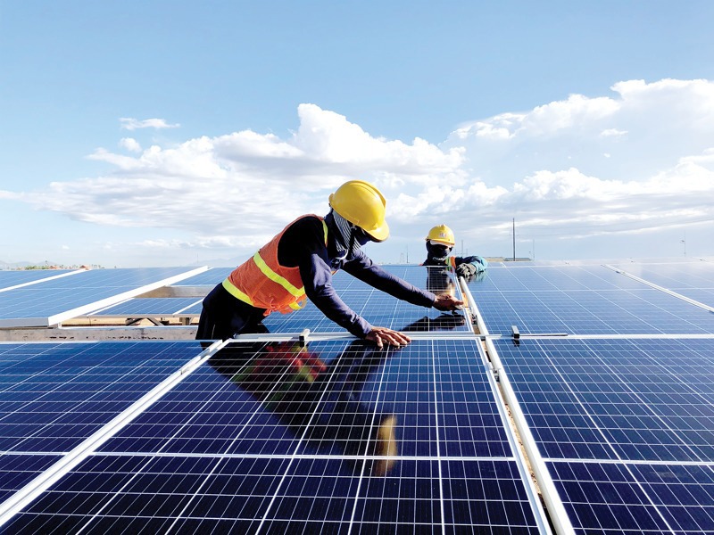 Hơn 110 quốc gia ủng hộ cam kết tăng gấp ba lần năng lượng tái tạo vào năm 2030.