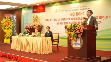 PVFCCo đoàn kết, nỗ lực để vượt qua khó khăn, bước vào giai đoạn phát triển mới