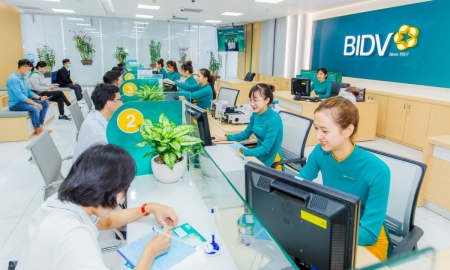 Nhóm "Big 4" đồng loạt hạ lãi suất tiết kiệm
