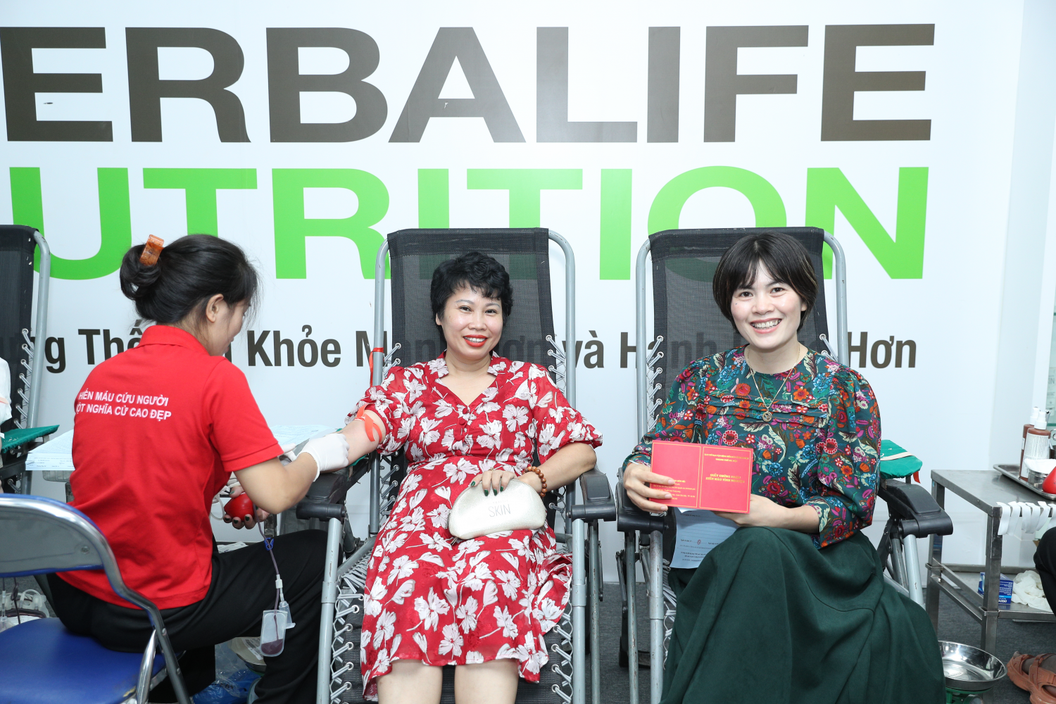 Herbalife Việt Nam liên tiếp nhận được giải thưởng Trách nhiệm Xã hội Doanh nghiệp (CSR)