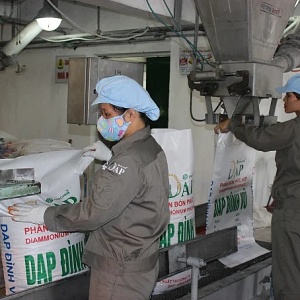 Gỡ “nút thắt” cho doanh nghiệp sản xuất phân bón