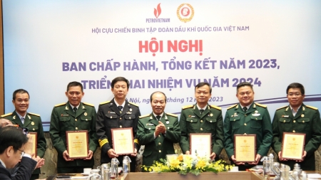 Hội CCB Tập đoàn: Phát huy phẩm chất Bộ đội Cụ Hồ, hoàn thành xuất sắc nhiệm vụ năm 2023