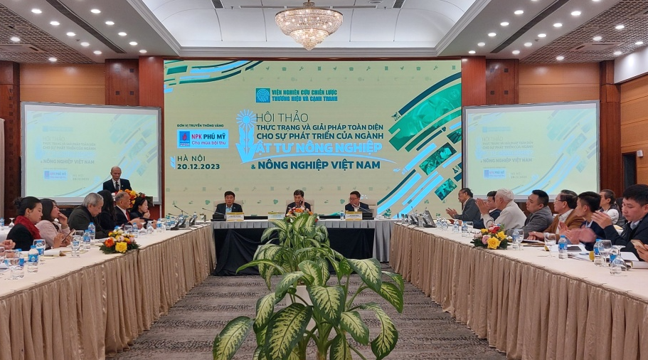 Cần sớm sửa đổi chính sách thuế VAT với mặt hàng phân bón