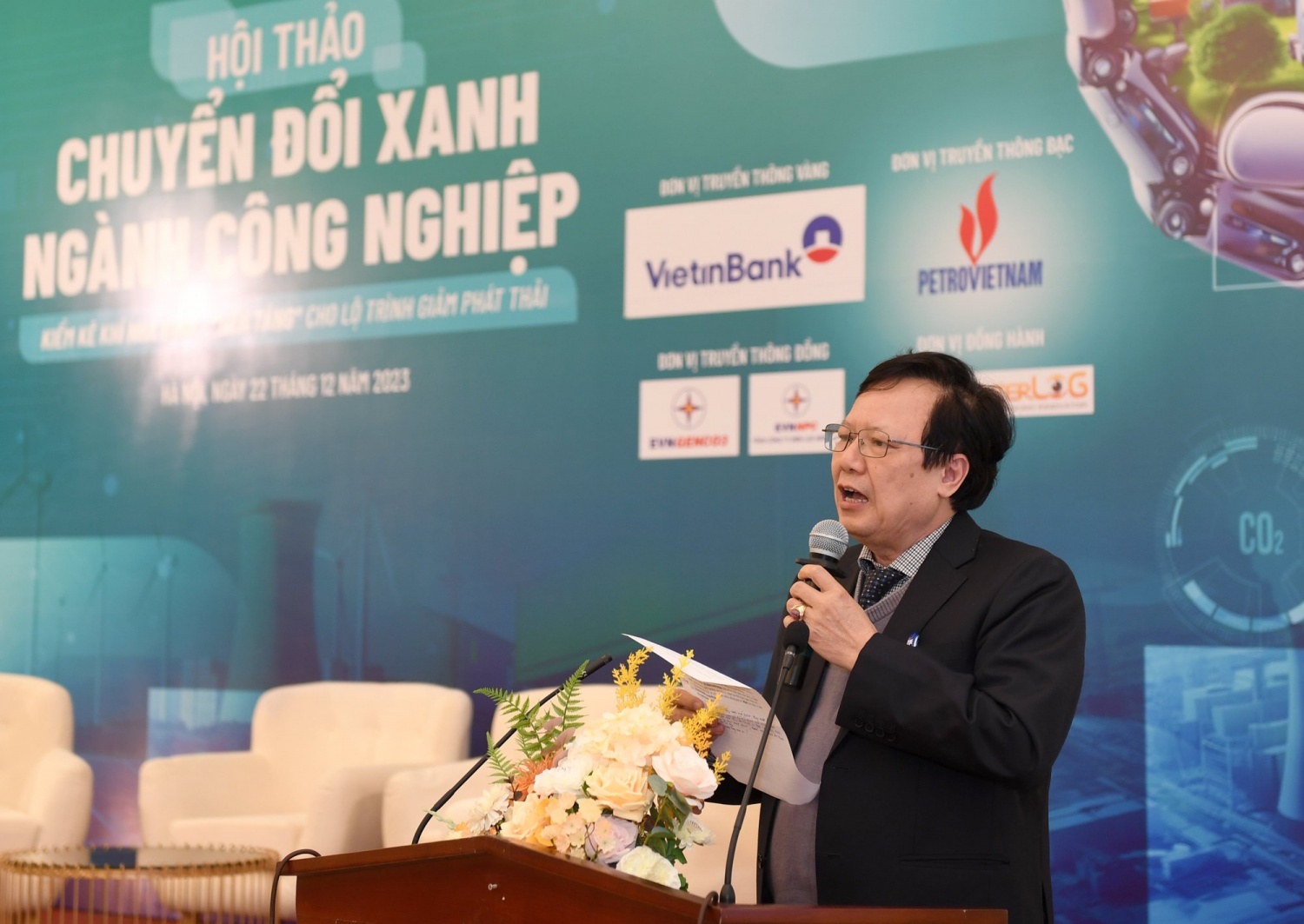 Chuyển đổi xanh, hướng đến nền sản xuất bền vững, giảm phát thải