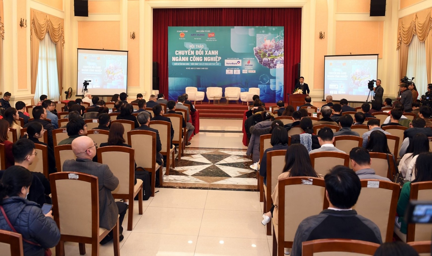 Chuyển đổi xanh, hướng đến nền sản xuất bền vững, giảm phát thải