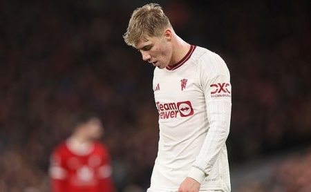 Erik Ten Hag lên tiếng bảo vệ Ramus Hojlund