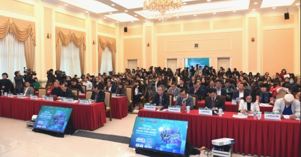 Xây dựng lộ trình chuyển đổi xanh ngành công nghiệp, đặc biệt liên quan kiểm kê khí nhà kính