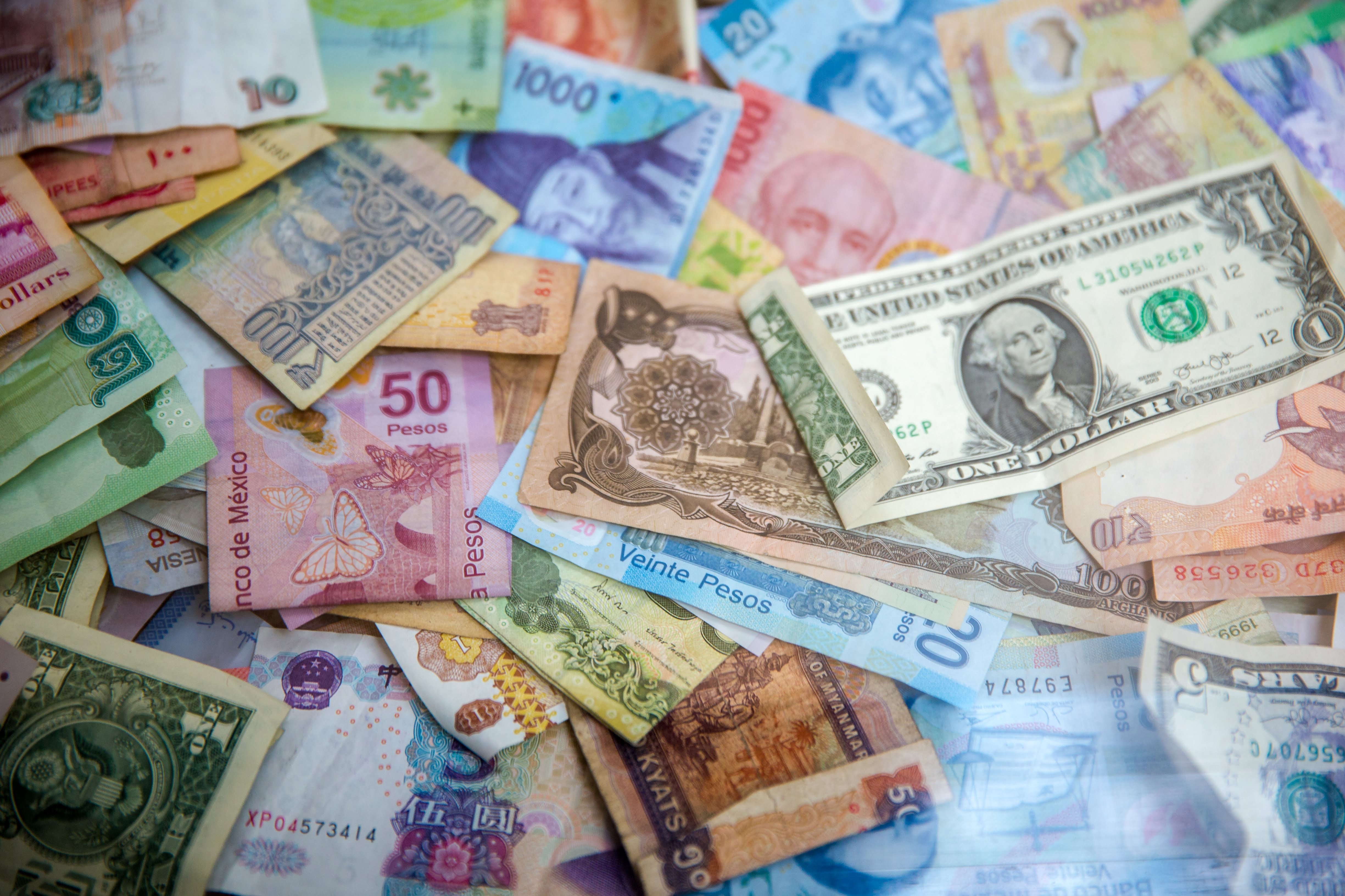USD liệu có còn là vua? - 1