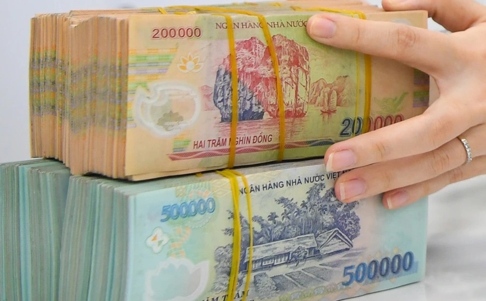 Lương 217 triệu đồng/tháng, người lao động nhận thưởng Tết "khủng" mức nào?