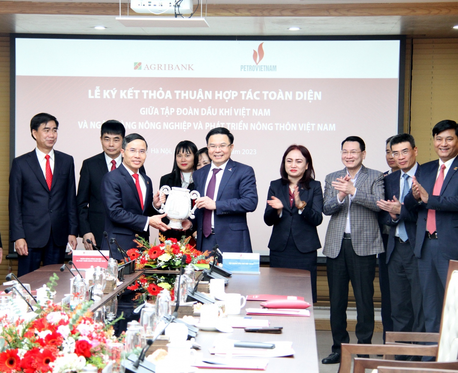 Petrovietnam và Agribank ký kết thỏa thuận hợp tác toàn diện