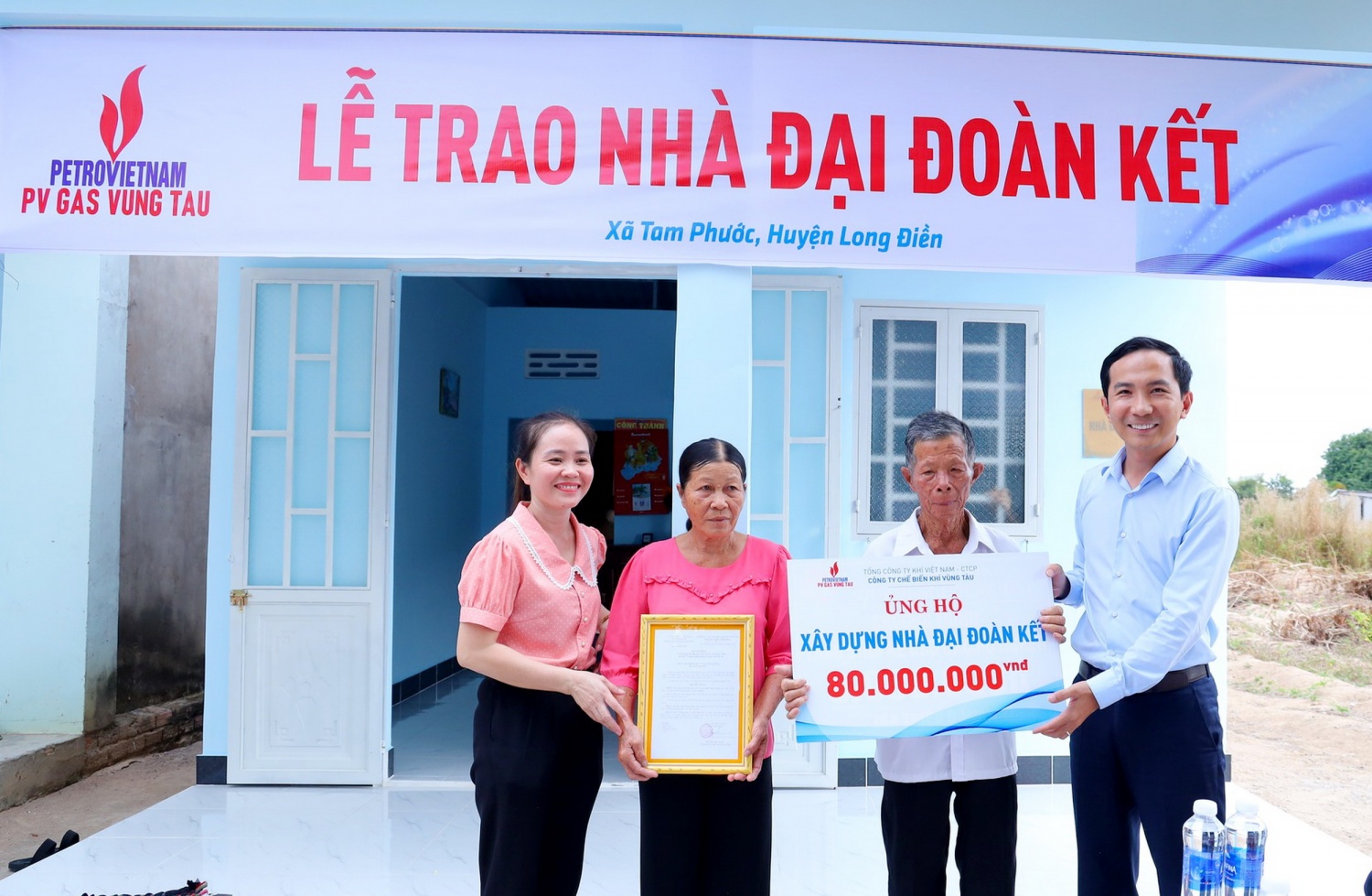 H1. Trao nhà Đại đoàn kết tại xã Tam Phước, huyện Long Điền