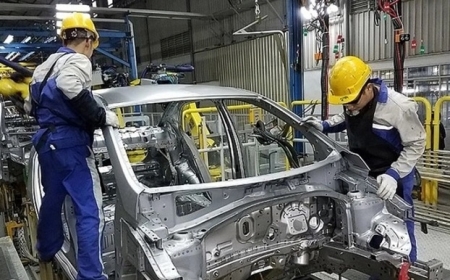 Tin tức kinh tế ngày 1/1: Lệ phí trước bạ ô tô lắp ráp trong nước tăng trở lại