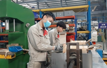 Sản xuất công nghiệp: Hóa giải thách thức, tạo “đòn bẩy” cho năm 2024