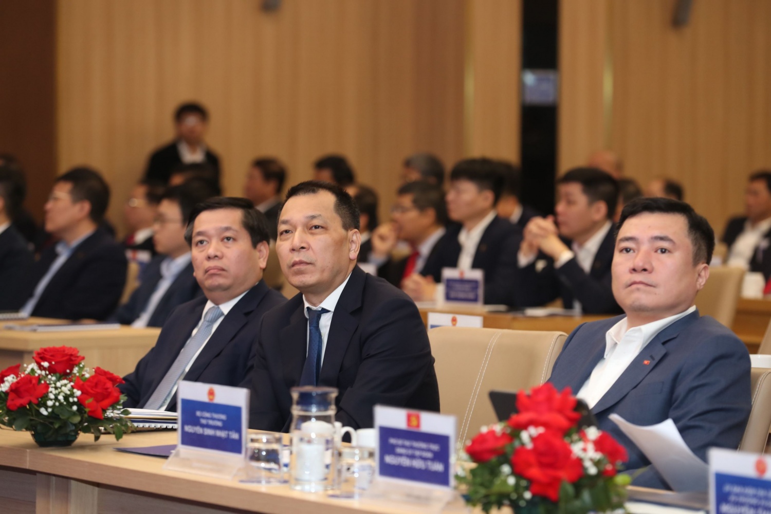 Lãnh đạo Đảng ủy Khối DNTW, Bộ Công Thương, EVN dự hội nghị