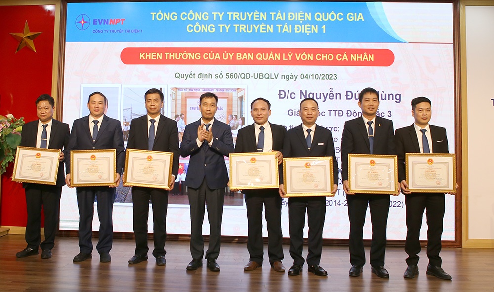 Tập trung mọi nguồn lực đảm bảo truyền tải điện an toàn, tin cậy trục đường dây 500kV Bắc - Nam trong năm 2024