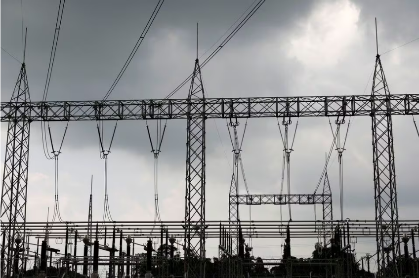 Nigeria bán công ty phân phối điện vì nợ nần chồng chất