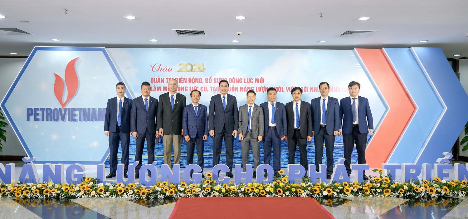 Hình 1. Lãnh đạo PV GAS tham dự Hội nghị