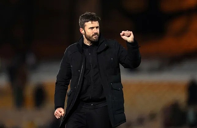Huyền thoại Micheal Carrick lên tiếng cảnh báo Chelsea