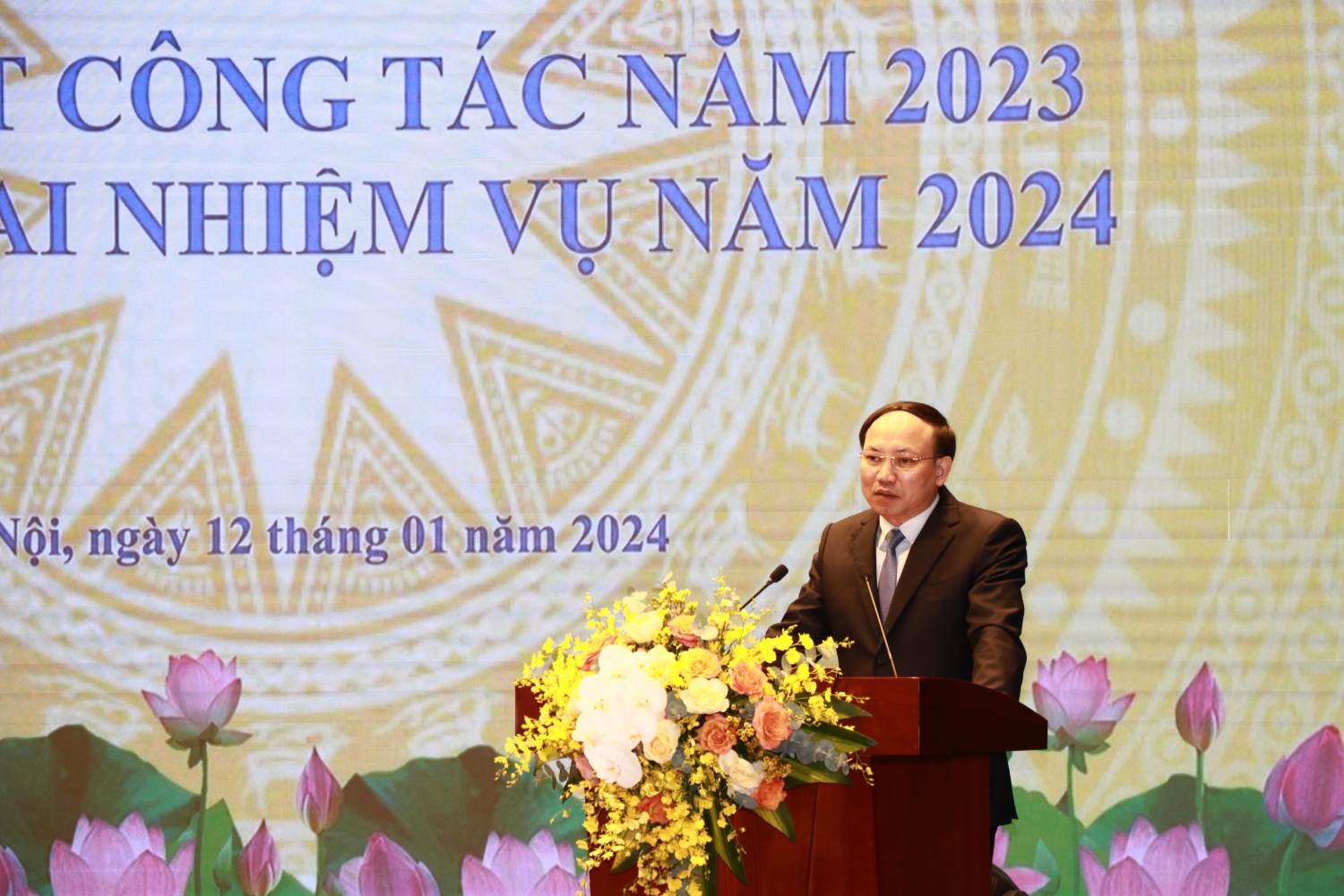 Năm 2024, TKV phát triển các dự án mỏ, nâng công suất tổ hợp Alumin, đẩy mạnh sản xuất than cho điện