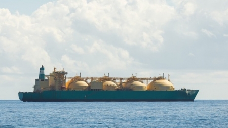 Nhà xuất khẩu LNG lớn tạm dừng vận chuyển qua Biển Đỏ