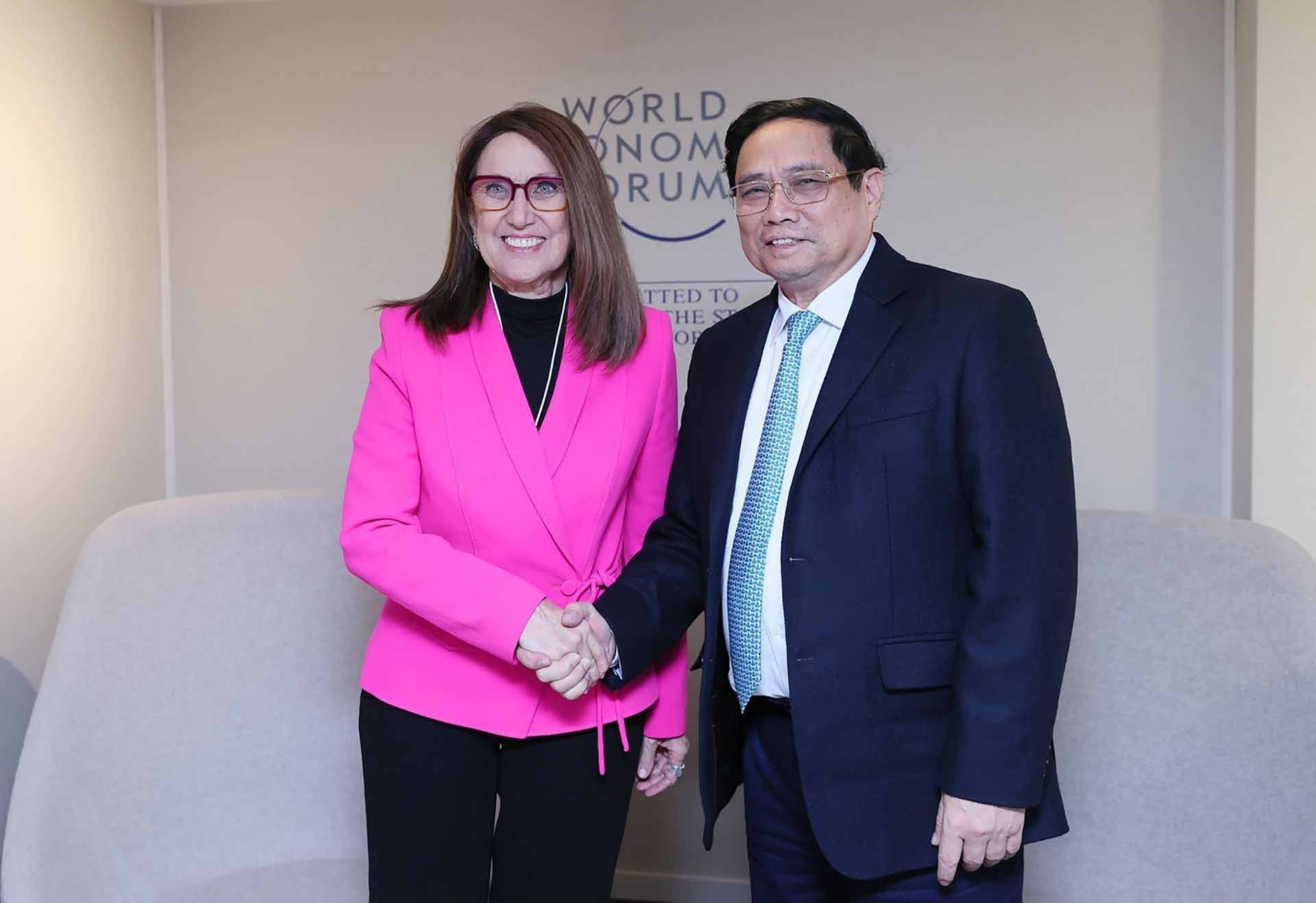 Thủ tướng Phạm Minh Chính và bà Rebeca Grynp, Tổng Thư ký UNCTAD. (Nguồn: TTXVN)