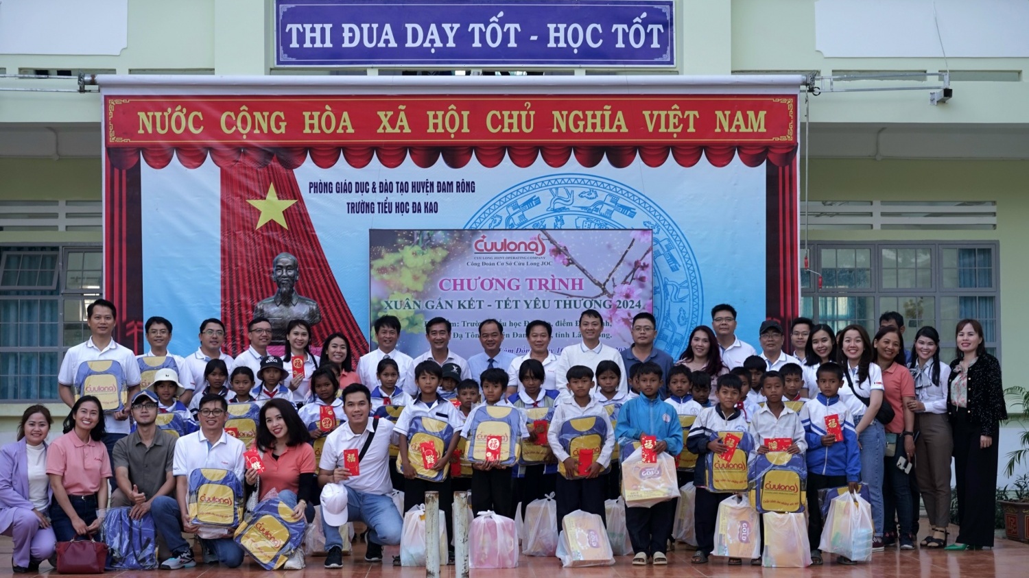 Cửu Long JOC mang “Mùa Xuân Yêu Thương” đến điểm trường vùng cao