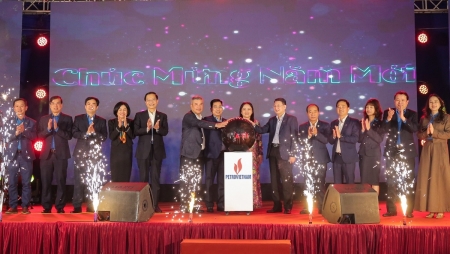 "Xuân nghĩa tình Dầu khí, Tết ấm áp sẻ chia" đến với người lao động Dầu khí tại Hải Phòng