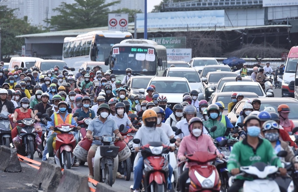 Đề xuất kiểm định khí thải xe máy và ưu tiên xe điện