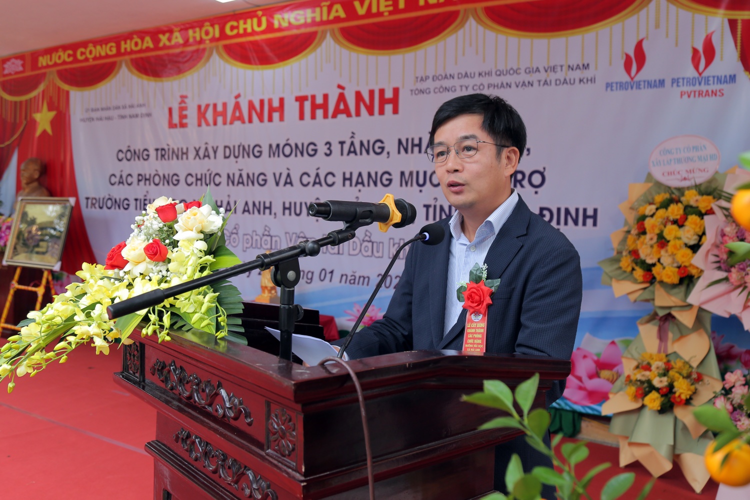 Petrovietnam/PVTrans trao hỗ trợ xây dựng nhà chức năng Trường Tiểu học Hải Anh (Nam Định)