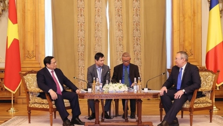 Thủ tướng Phạm Minh Chính chính hội kiến Chủ tịch Thượng viện Romania