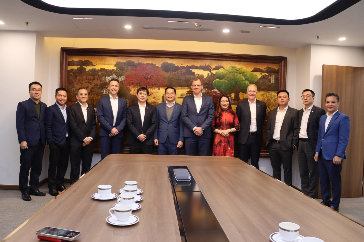 Phái đoàn quan chức cấp cao của Tập đoàn Talanx và HDI Global SE (CHLB Đức) đến thăm và làm việc tại PVI