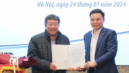 Petrovietnam tri ân các lãnh đạo, cán bộ nghỉ hưu năm 2023