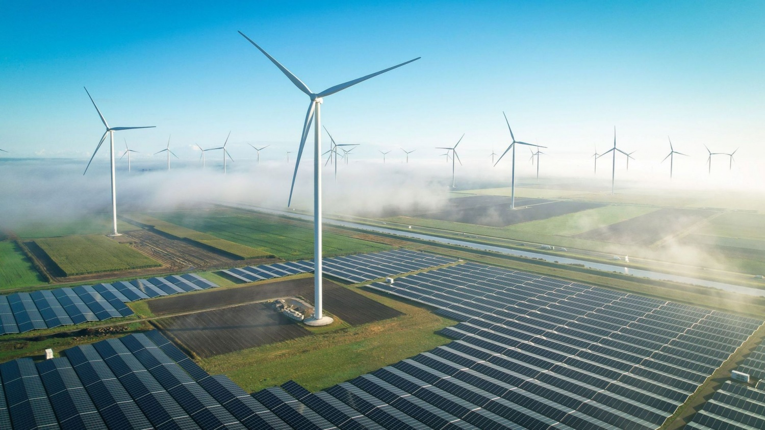 IEA: Năng lượng tái tạo đang trên đà soán ngôi than đá