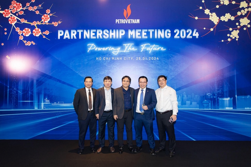 Petrovietnam gặp mặt các nhà thầu dầu khí năm 2024