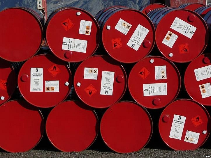 Vì sao Trung Quốc “lảng” dầu Iran?