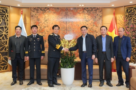 Petrovietnam và Quân chủng Hải quân tăng cường phối hợp, hoàn thành xuất sắc nhiệm vụ xây dựng và bảo vệ Tổ quốc