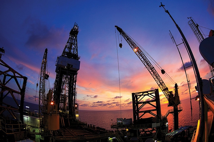 Một giàn khoan tự nâng ngoài khơi Một giàn khoan tự nâng ngoài khơi