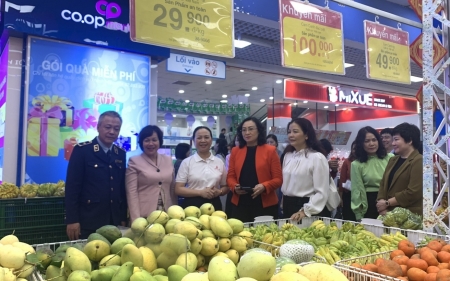 Bộ Công Thương kiểm tra bán hàng bình ổn Tết Giáp Thìn